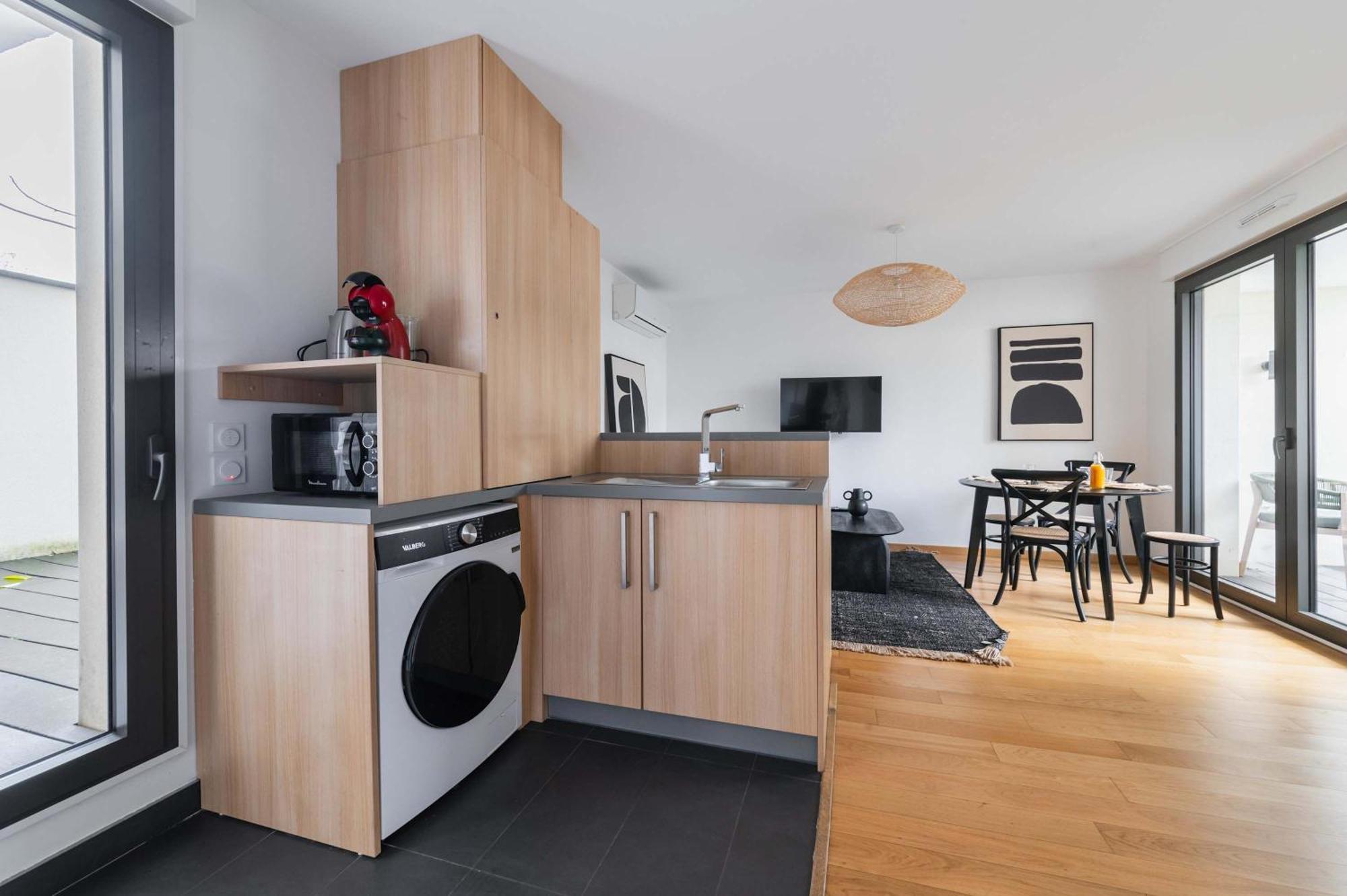 Appartement Lumineux Avec Terrasse Courbevoie - 4P - Flat-Guest Экстерьер фото